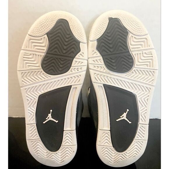 KIDS JORDAN AIR JORDAN 4 RETRO 'FEAR' FV4537-002 Size 13C Grey Black - Picture 9 of 10